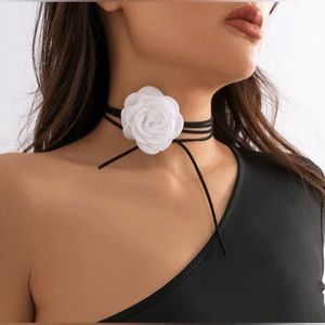 Jane Chic Designs Rose Cameo